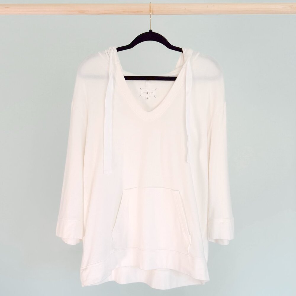 Cozy Lou & Grey White Sweatshirt Hoodie Size Medium - Super Soft!